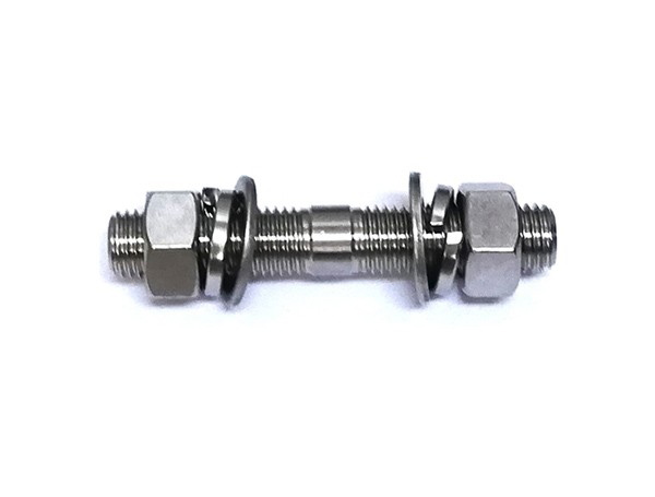 Equal length bolt group